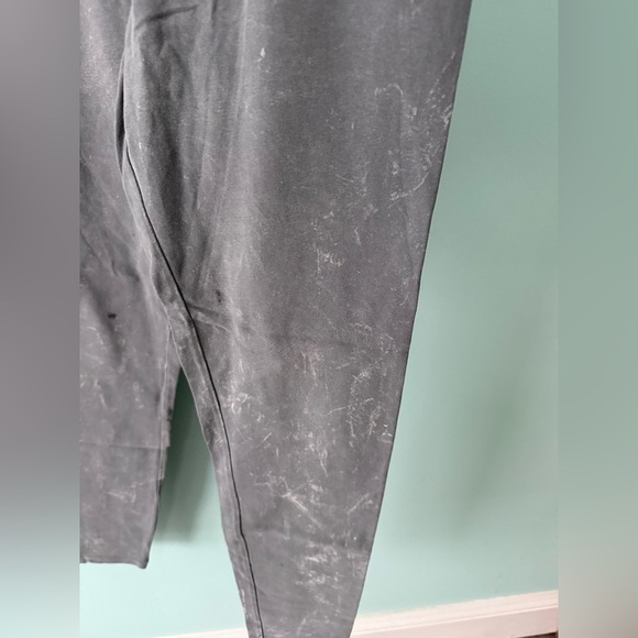 Express Acid Wash Grey Legging Size Small - Picture 2 of 5